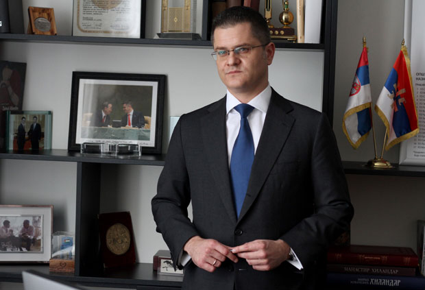 Вук Јеремић: Пролазим у други круг